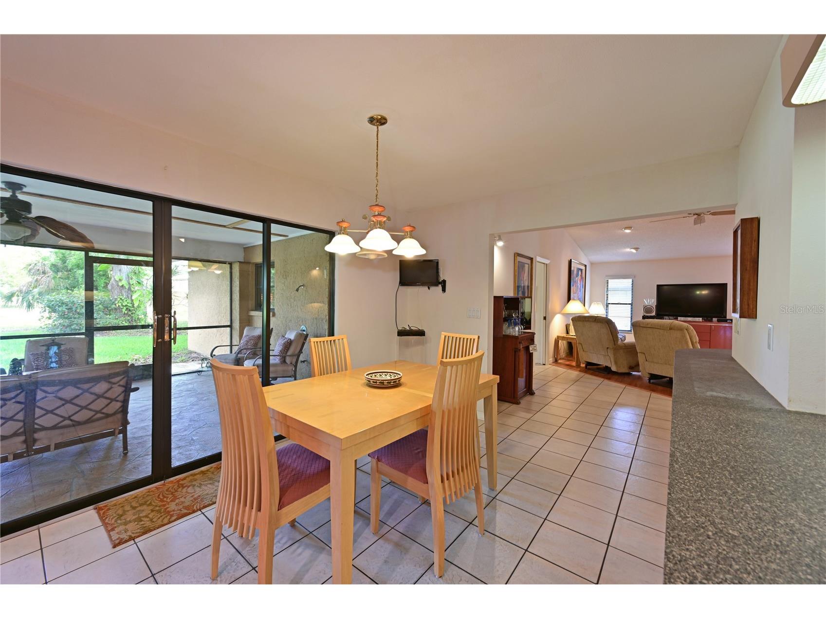 4322 Pasadena Court Sarasota FL 34233 A4694489 image11
