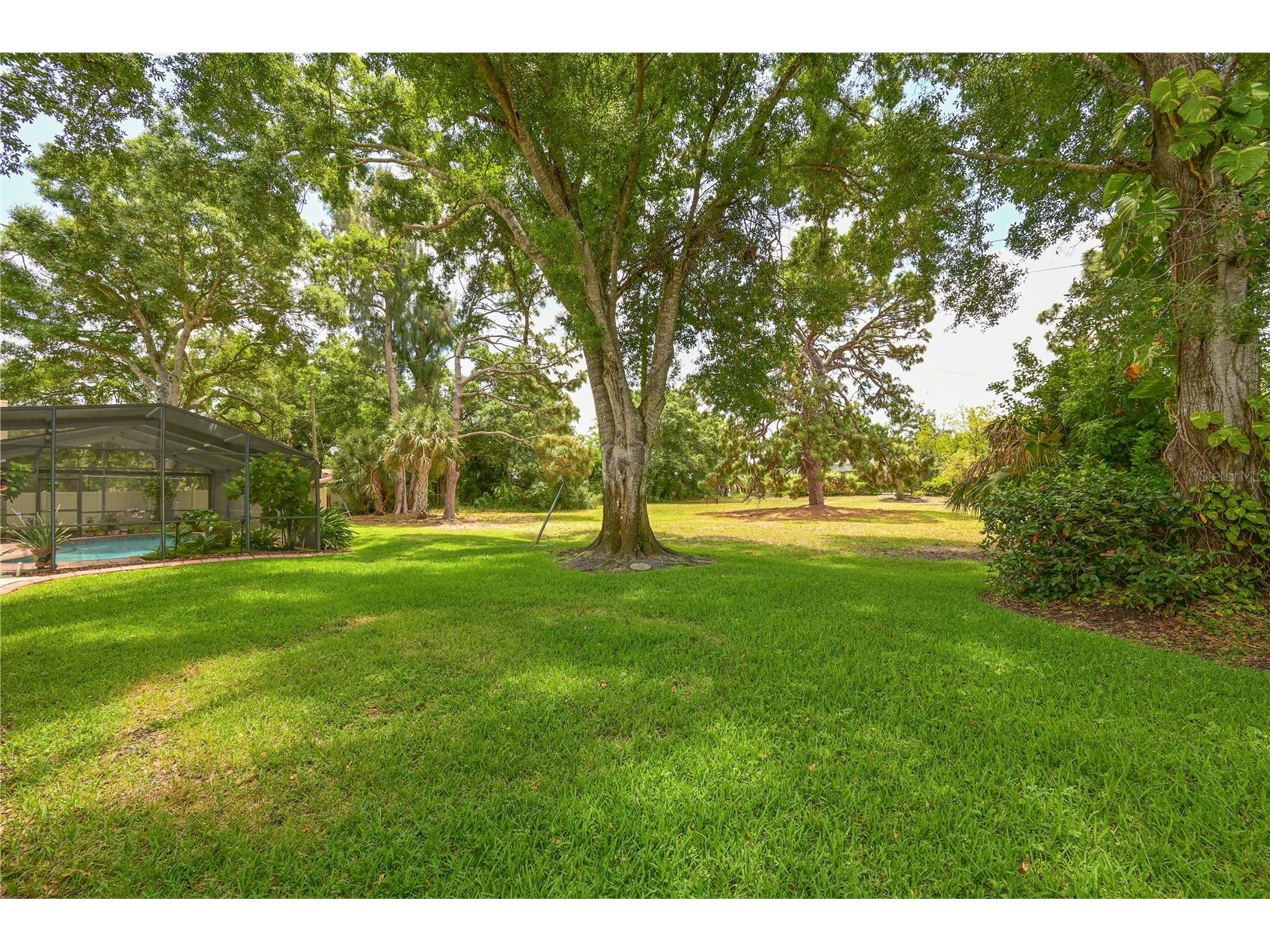 4322 Pasadena Court Sarasota FL 34233 A4694489 image27