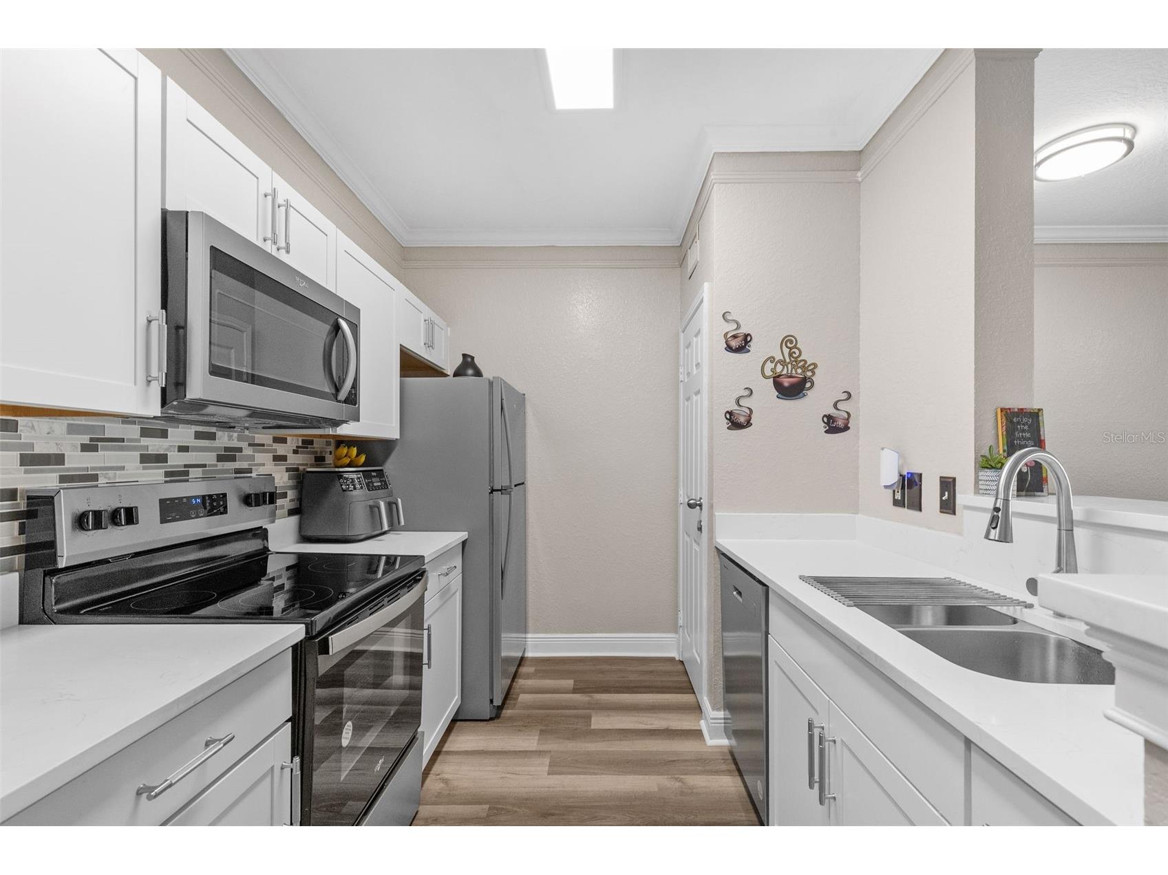 4323 Bayside Village Drive #105 Tampa FL 33615 TB8501256 image18