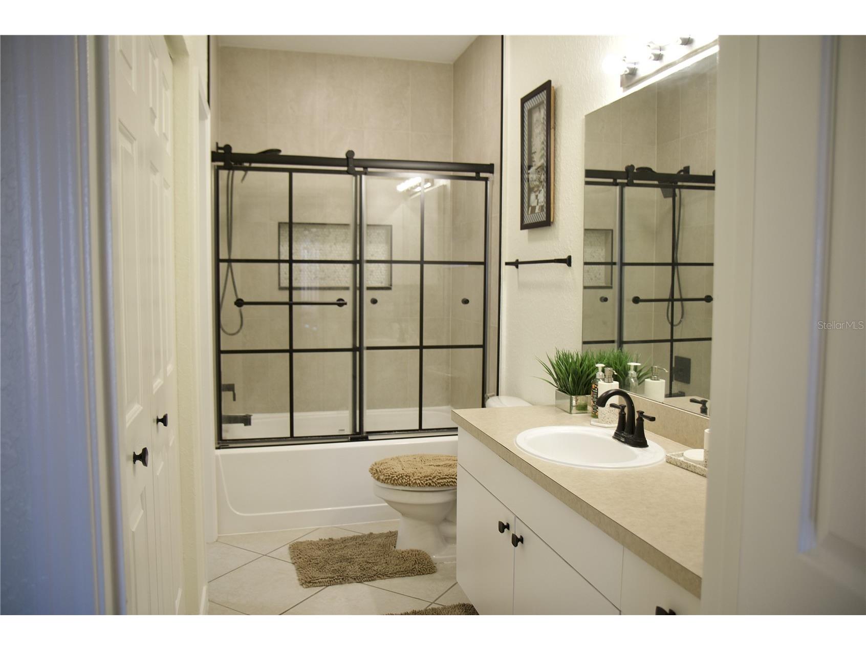 4323 Bayside Village Drive #306 Tampa FL 33615 TB8526073 image4