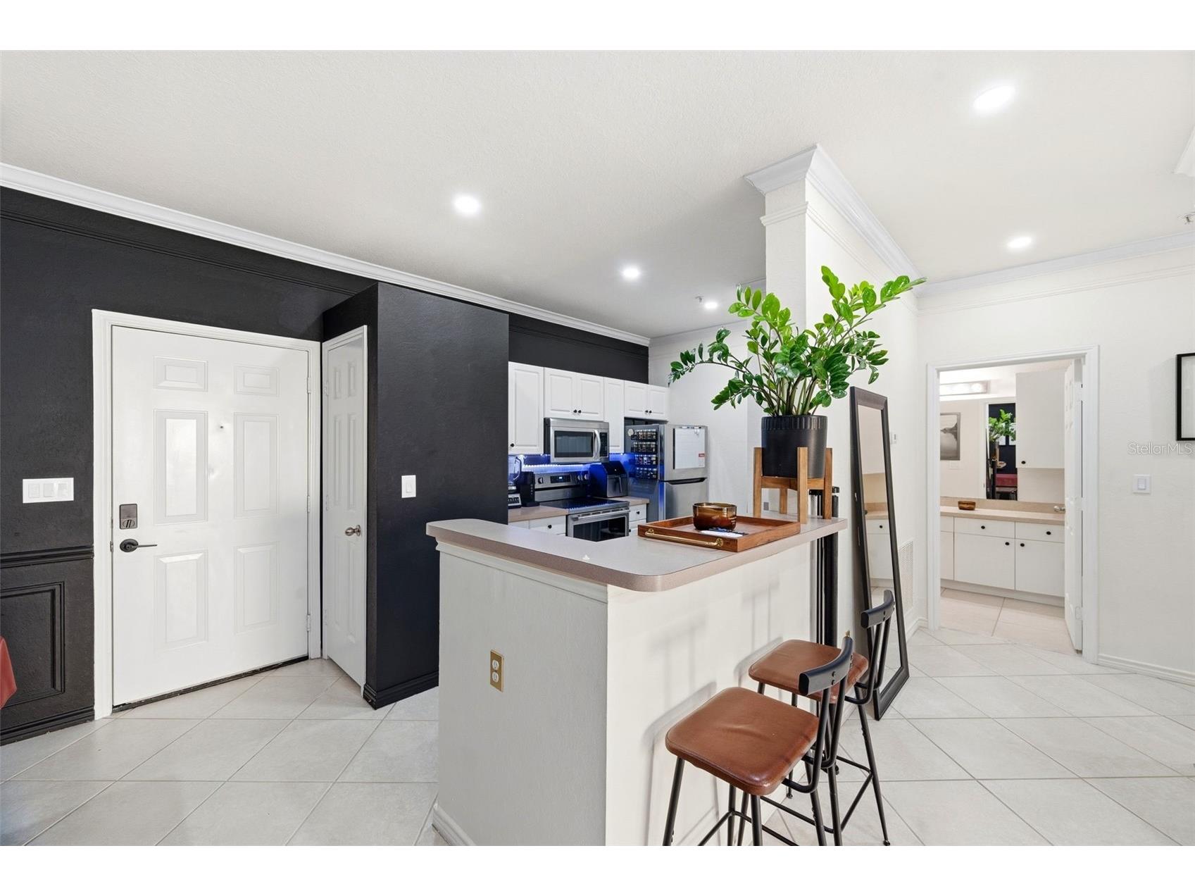 4323 Bayside Village Drive #325 Tampa FL 33615 TB8518108 image10
