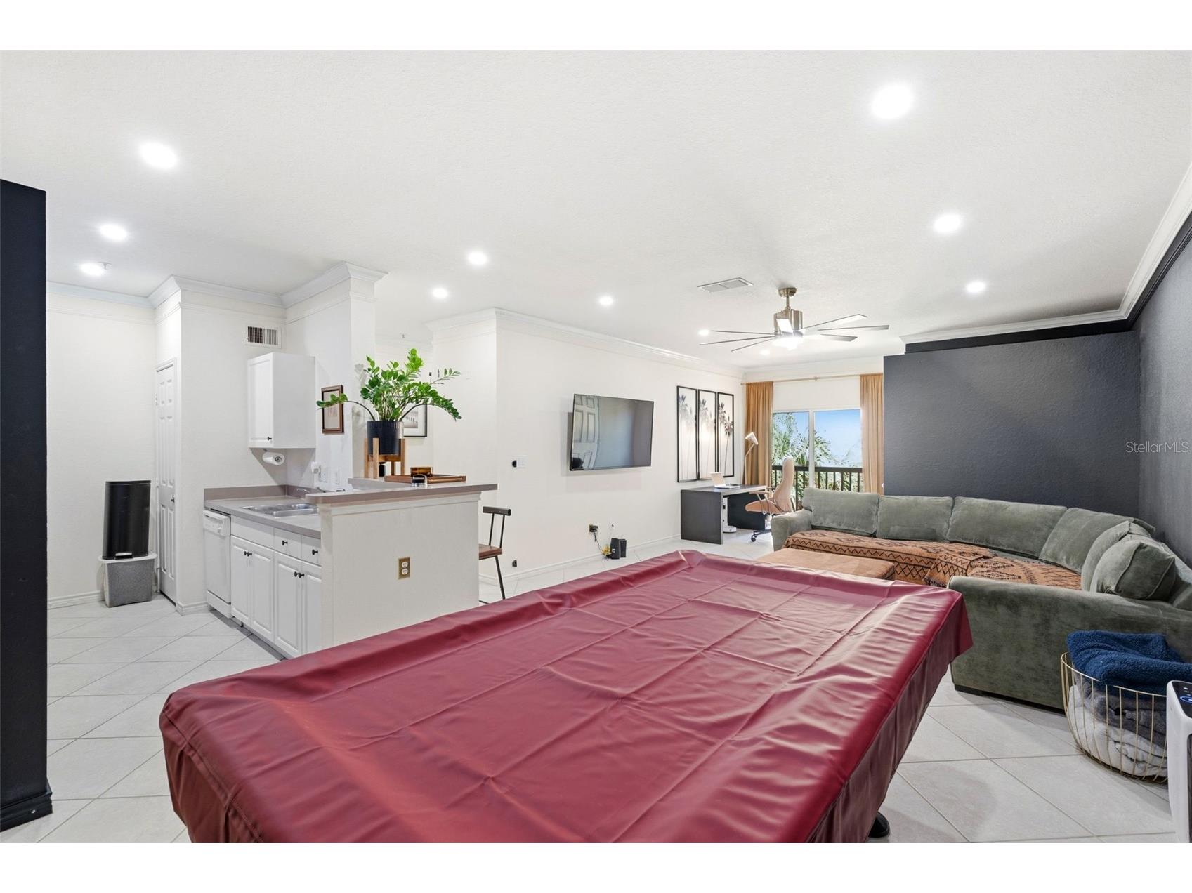4323 Bayside Village Drive #325 Tampa FL 33615 TB8518108 image19