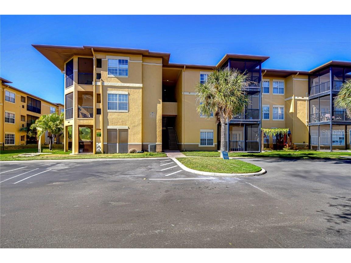 4323 Bayside Village Drive #327 Tampa FL 33615 TB8326832 image1