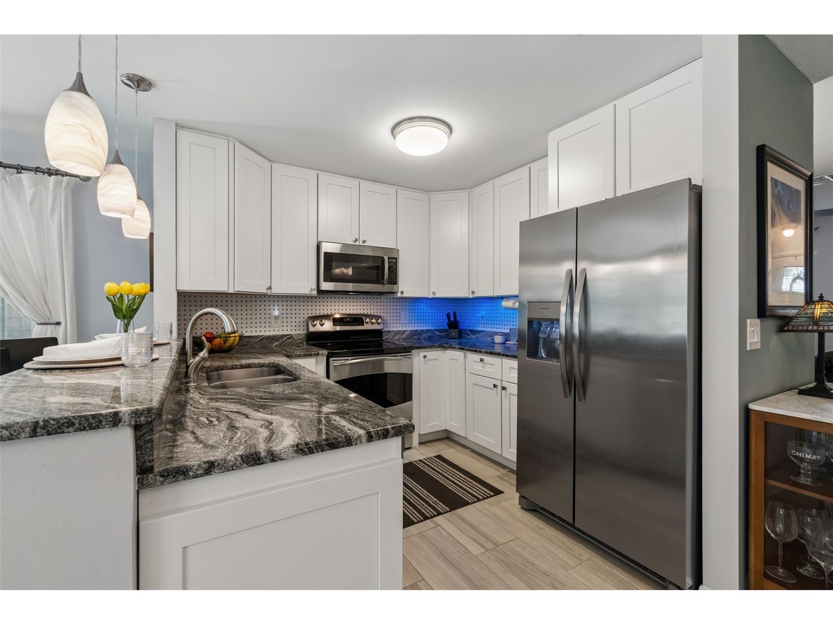 4323 Pine Meadow Terrace Sarasota FL 34233 A4692509 image13