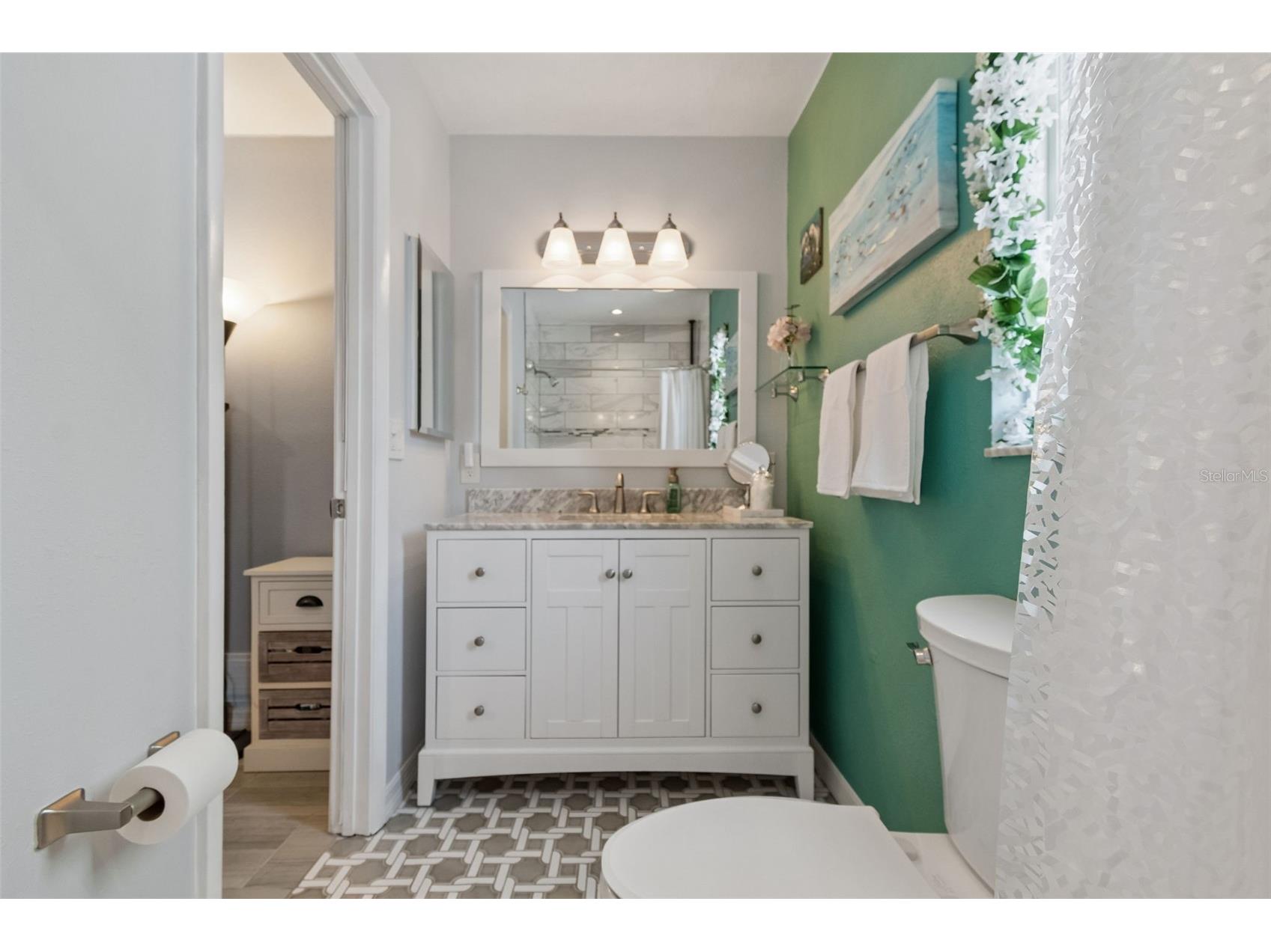 4323 Pine Meadow Terrace Sarasota FL 34233 A4692509 image26