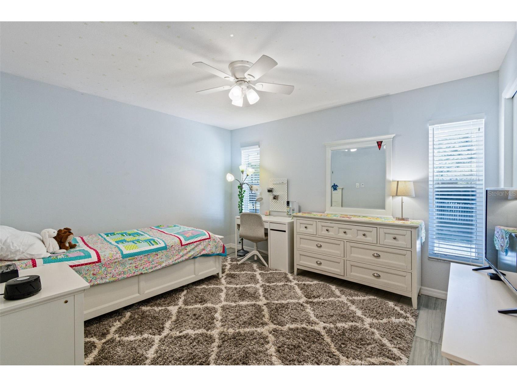 4323 Pine Meadow Terrace Sarasota FL 34233 A4692509 image27