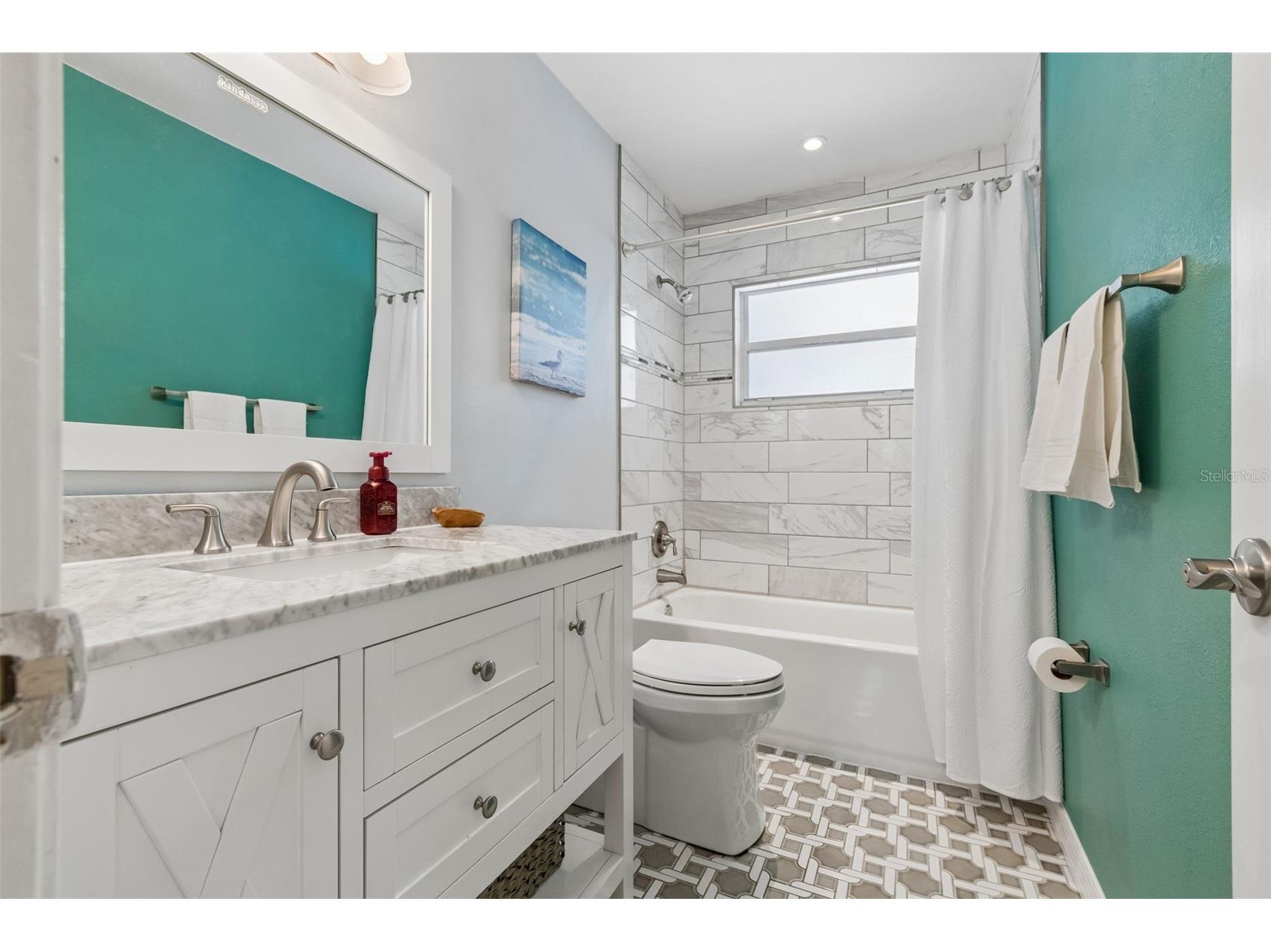 4323 Pine Meadow Terrace Sarasota FL 34233 A4692509 image28