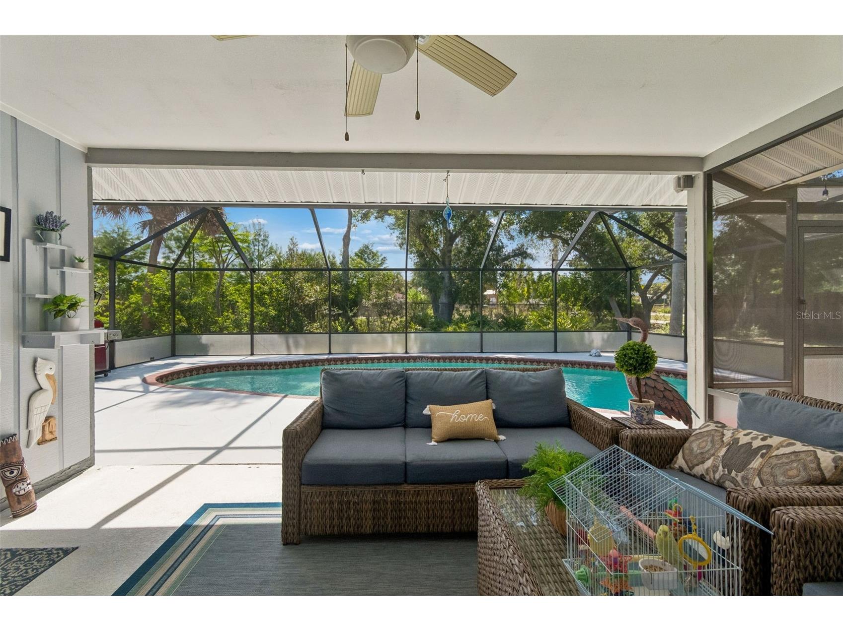 4323 Pine Meadow Terrace Sarasota FL 34233 A4692509 image35