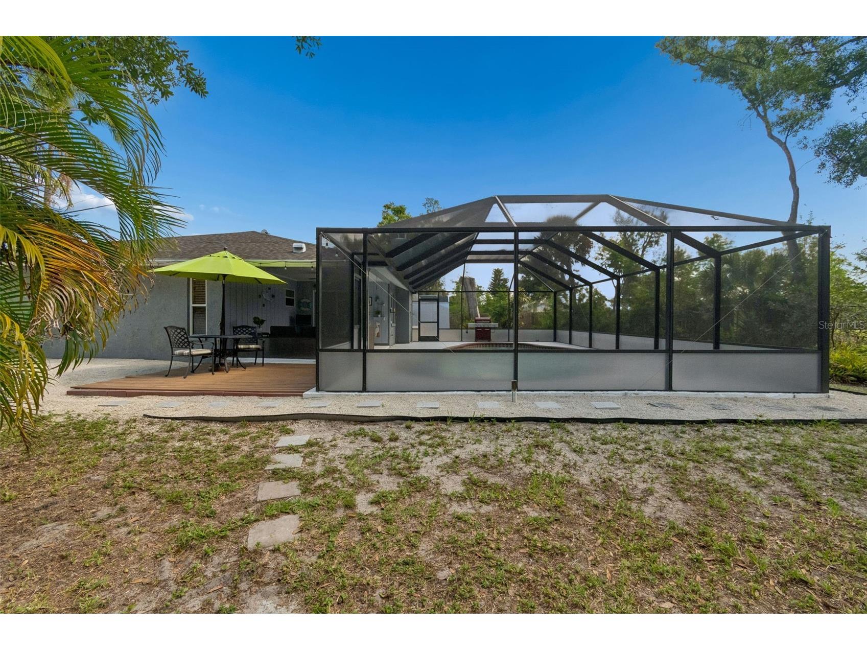 4323 Pine Meadow Terrace Sarasota FL 34233 A4692509 image40