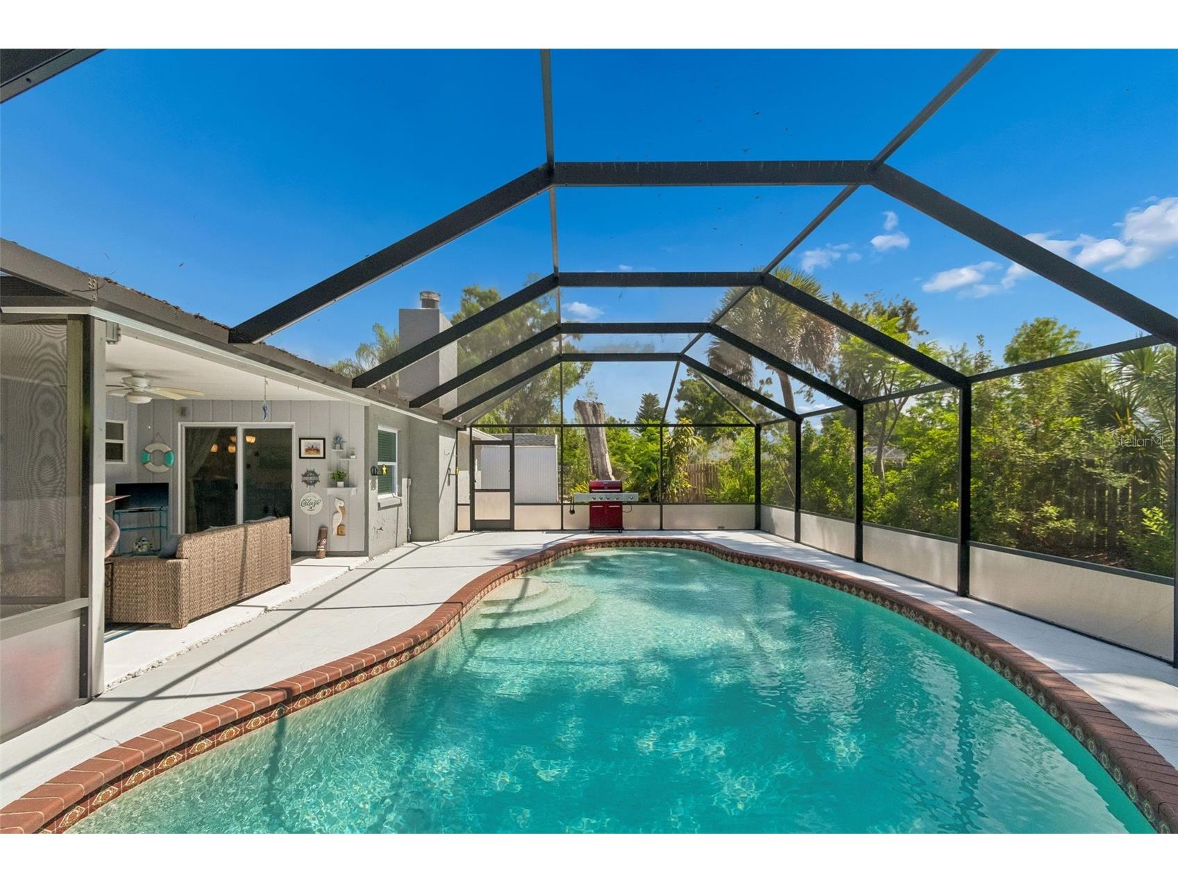 4323 Pine Meadow Terrace Sarasota FL 34233 A4692509 image41