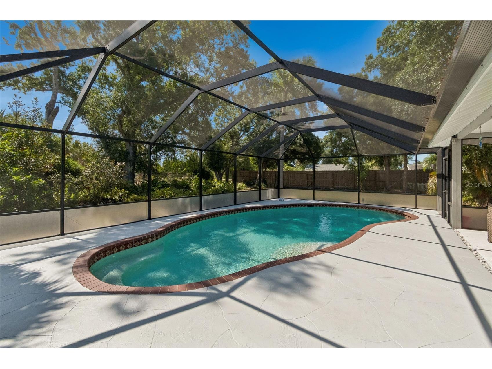 4323 Pine Meadow Terrace Sarasota FL 34233 A4692509 image45