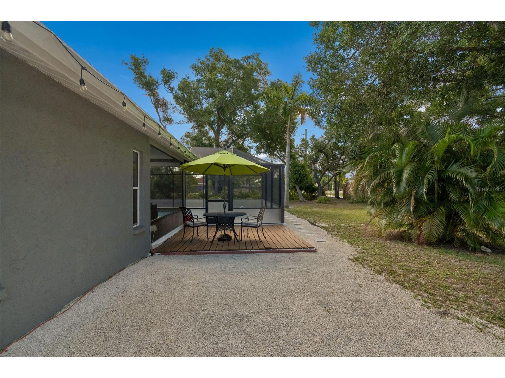 4323 Pine Meadow Terrace Sarasota FL 34233 A4692509 image47
