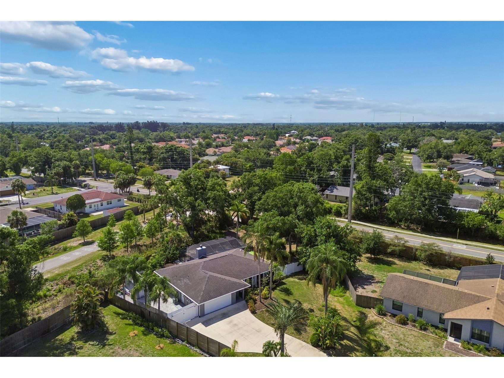 4323 Pine Meadow Terrace Sarasota FL 34233 A4692509 image57