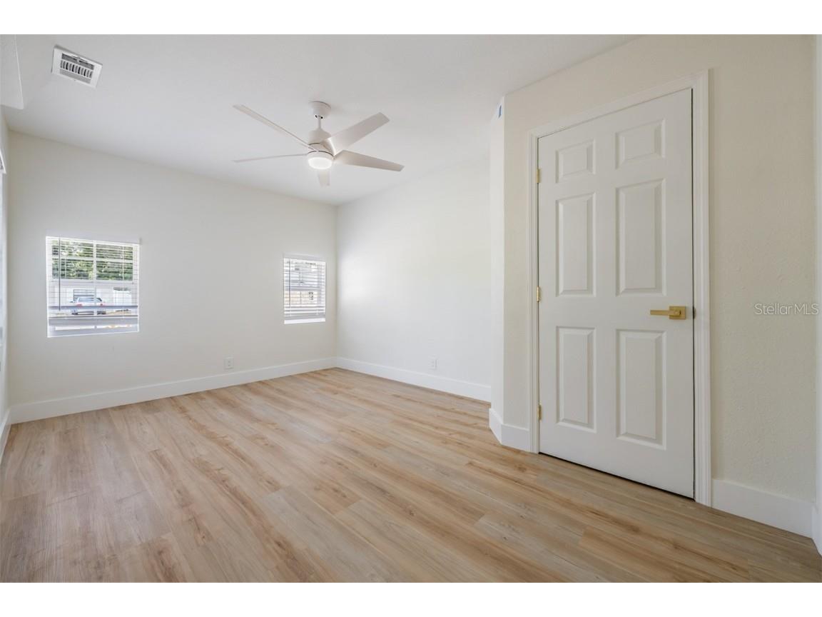 4323 S Lois Avenue Tampa FL 33611 TB8453997 image12