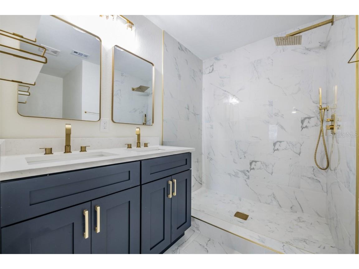 4323 S Lois Avenue Tampa FL 33611 TB8453997 image13