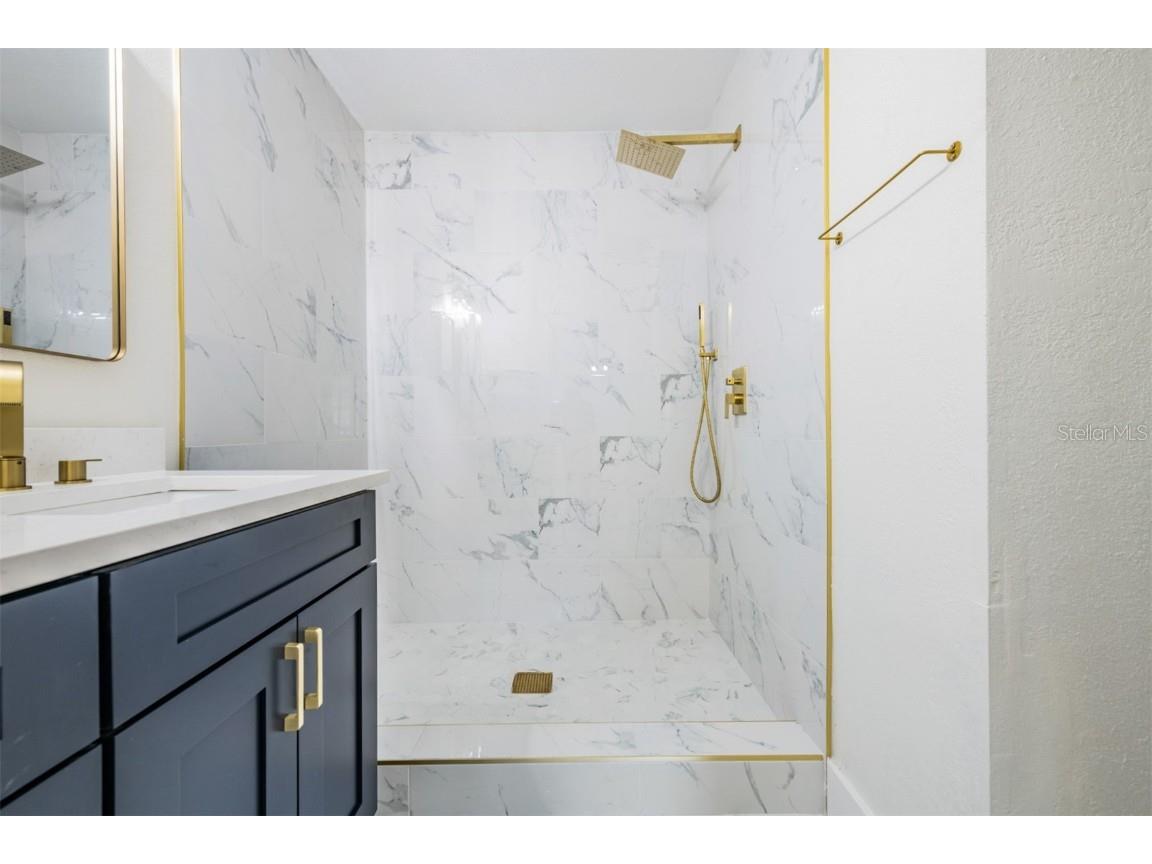 4323 S Lois Avenue Tampa FL 33611 TB8453997 image14