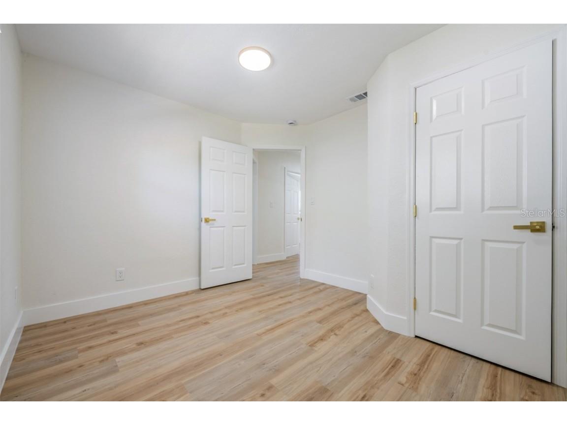 4323 S Lois Avenue Tampa FL 33611 TB8453997 image15