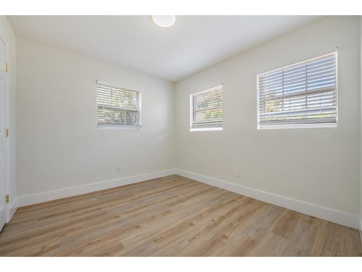 4323 S Lois Avenue Tampa FL 33611 TB8453997 image17