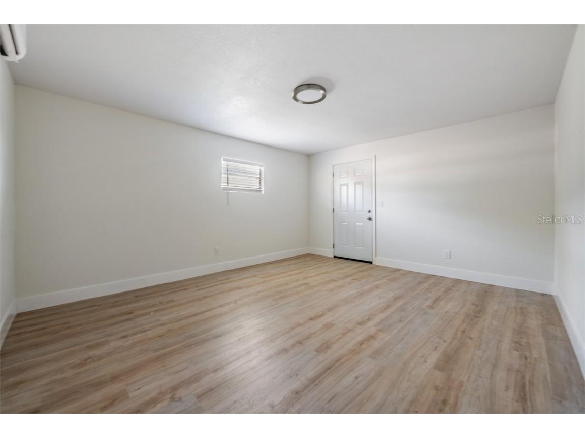 4323 S Lois Avenue Tampa FL 33611 TB8453997 image28