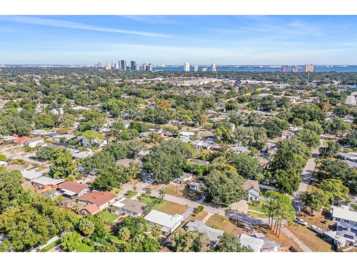 4323 S Lois Avenue Tampa FL 33611 TB8453997 image32