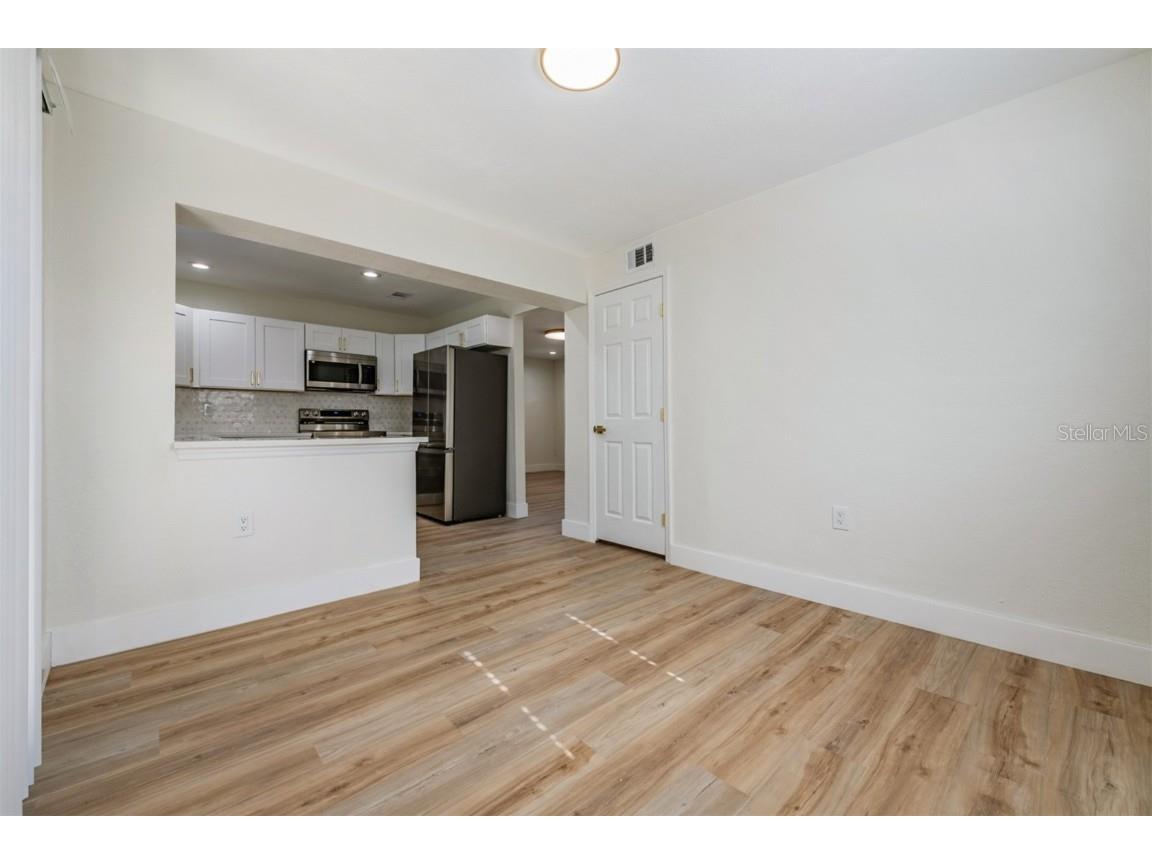 4323 S Lois Avenue Tampa FL 33611 TB8453997 image5