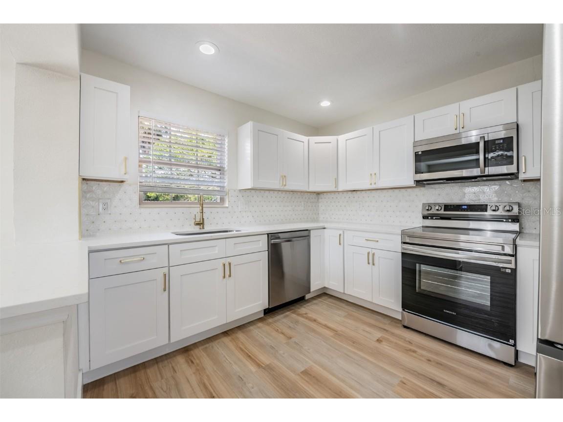 4323 S Lois Avenue Tampa FL 33611 TB8453997 image8