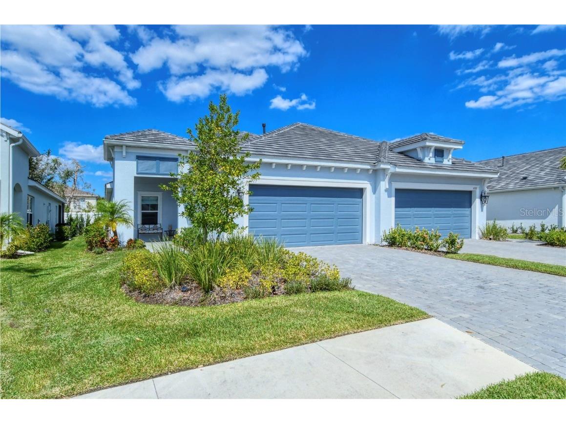 4323 Star Apple Terrace Bradenton FL 34203 A4577982 image1