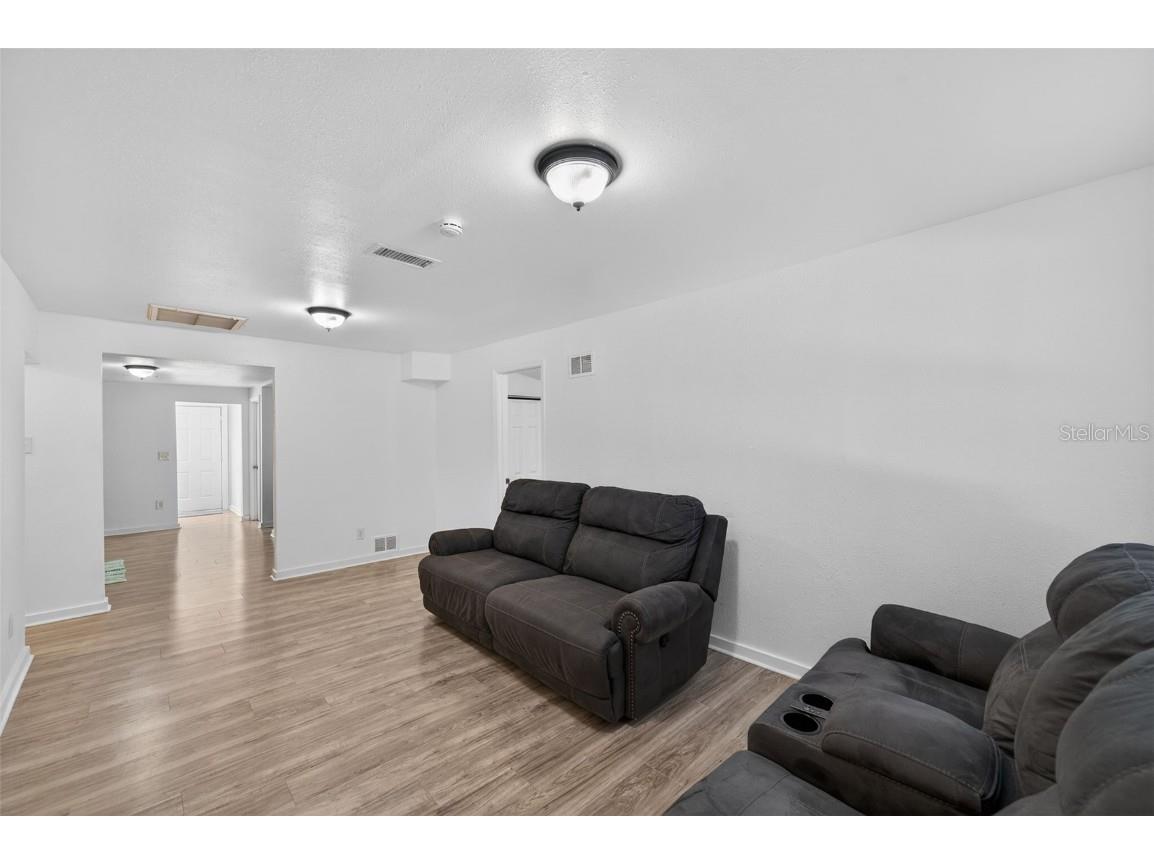 4324 16th Avenue S Saint Petersburg FL 33711 TB8458617 image11