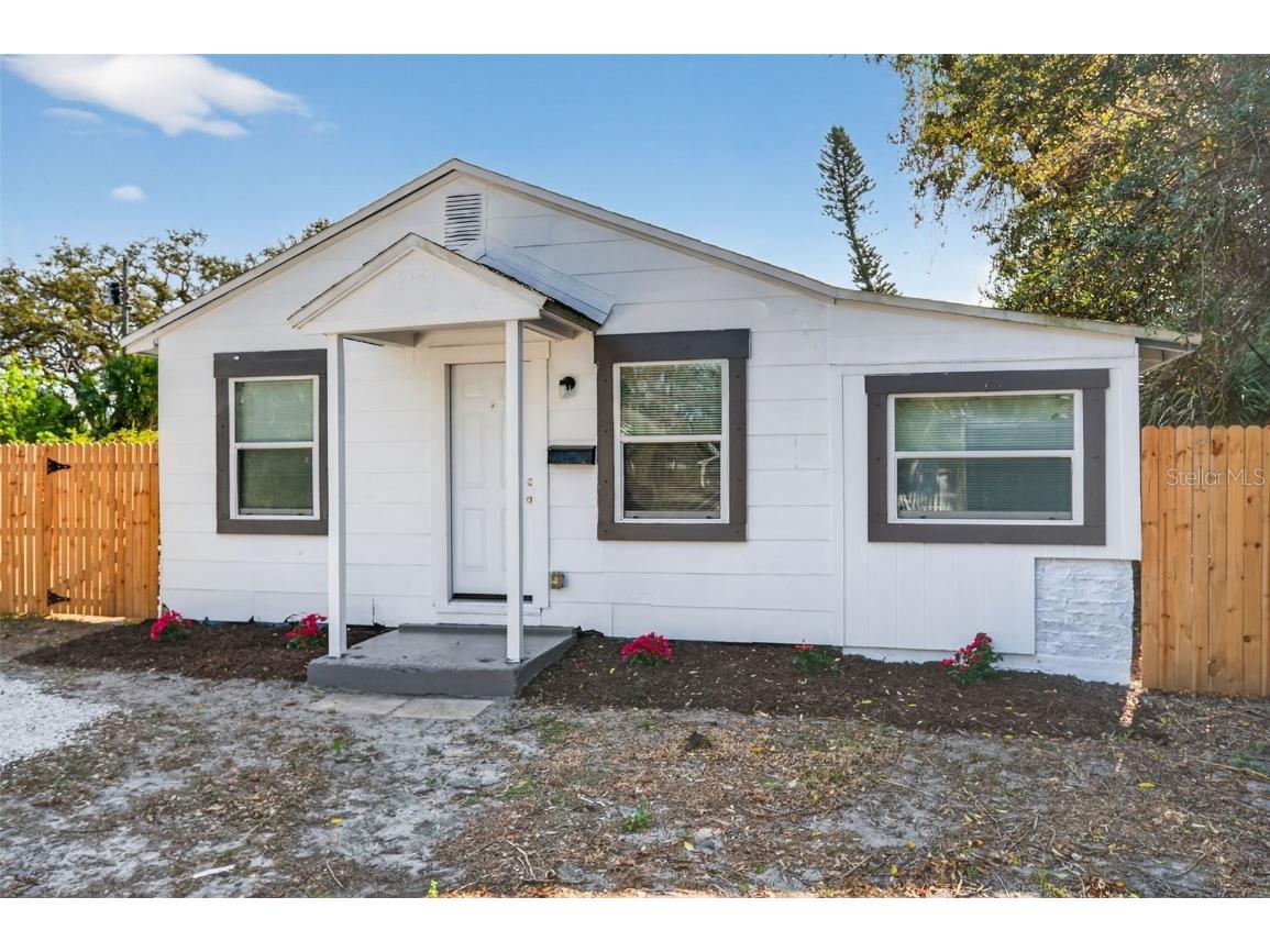 4324 16th Avenue S Saint Petersburg FL 33711 TB8458617 image2