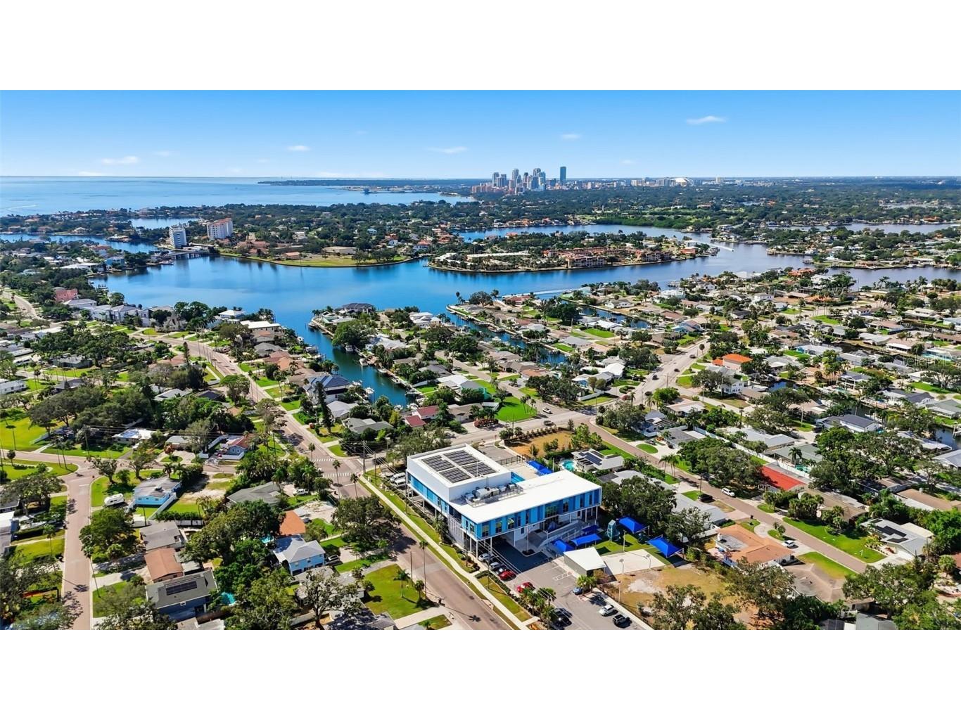 4324 Bayshore Boulevard NE Saint Petersburg FL 33703 TB8443474 image12