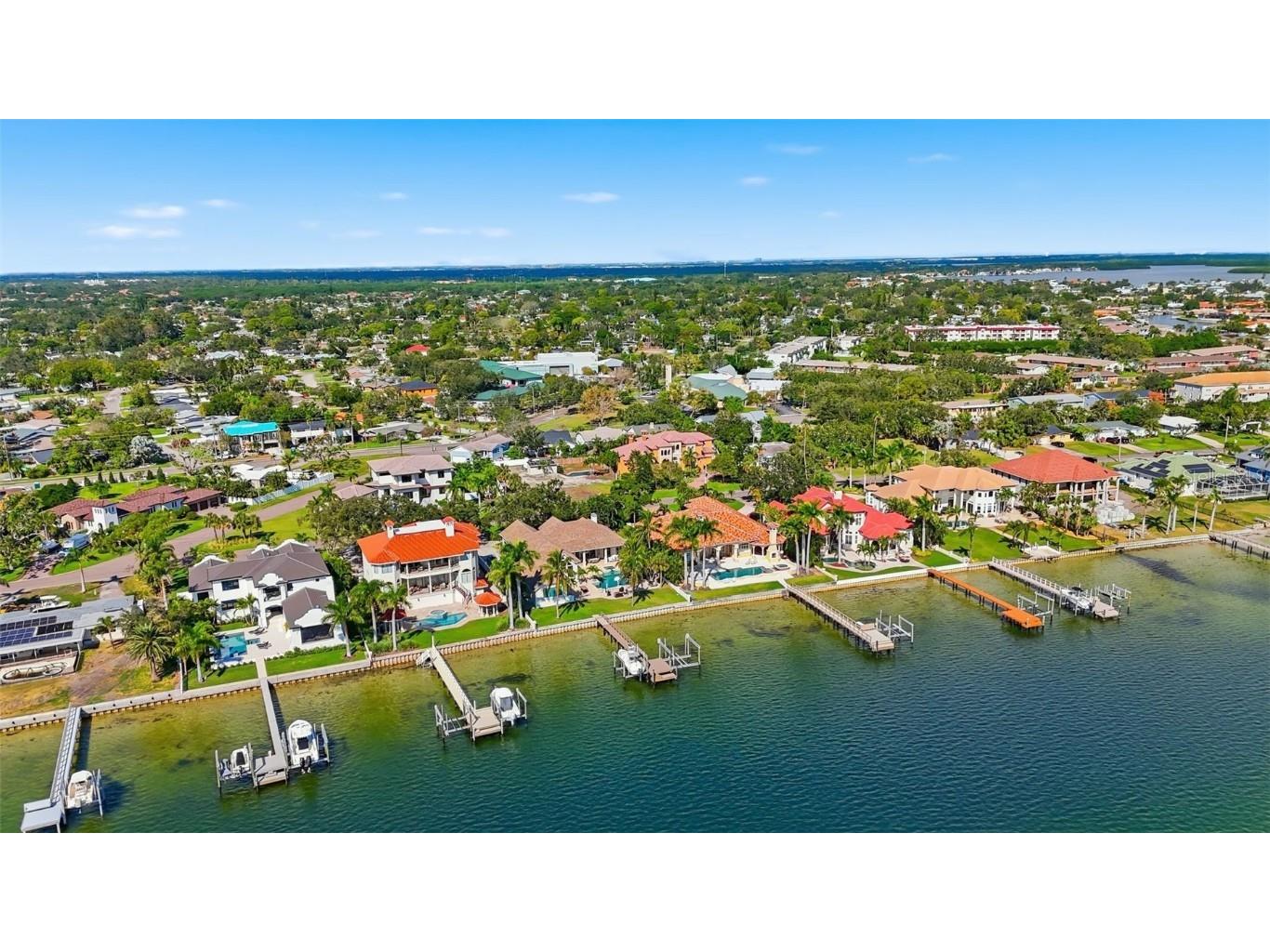 4324 Bayshore Boulevard NE Saint Petersburg FL 33703 TB8443474 image9