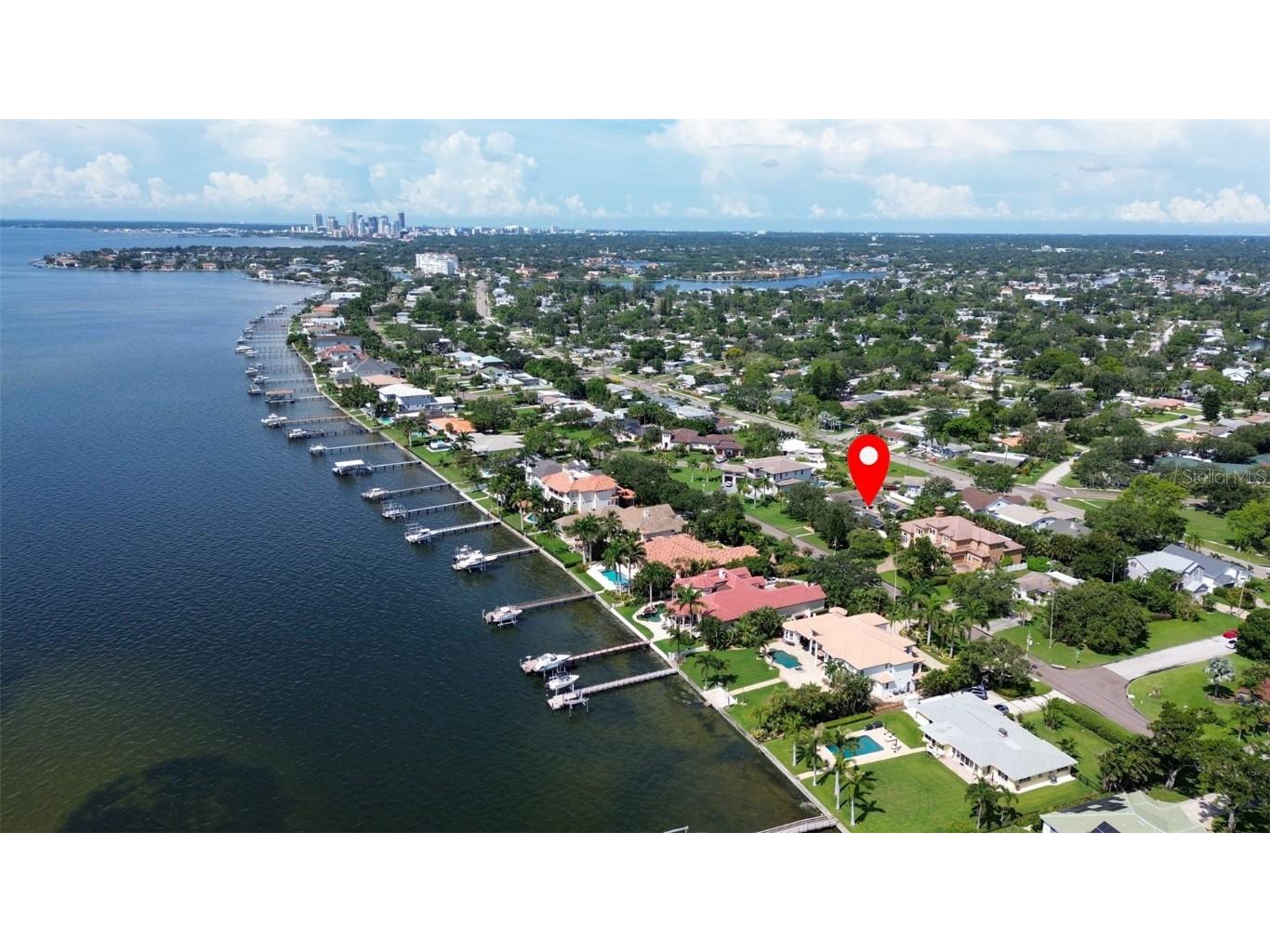 4324 Bayshore Boulevard NE Saint Petersburg FL 33703 U8251462 image1
