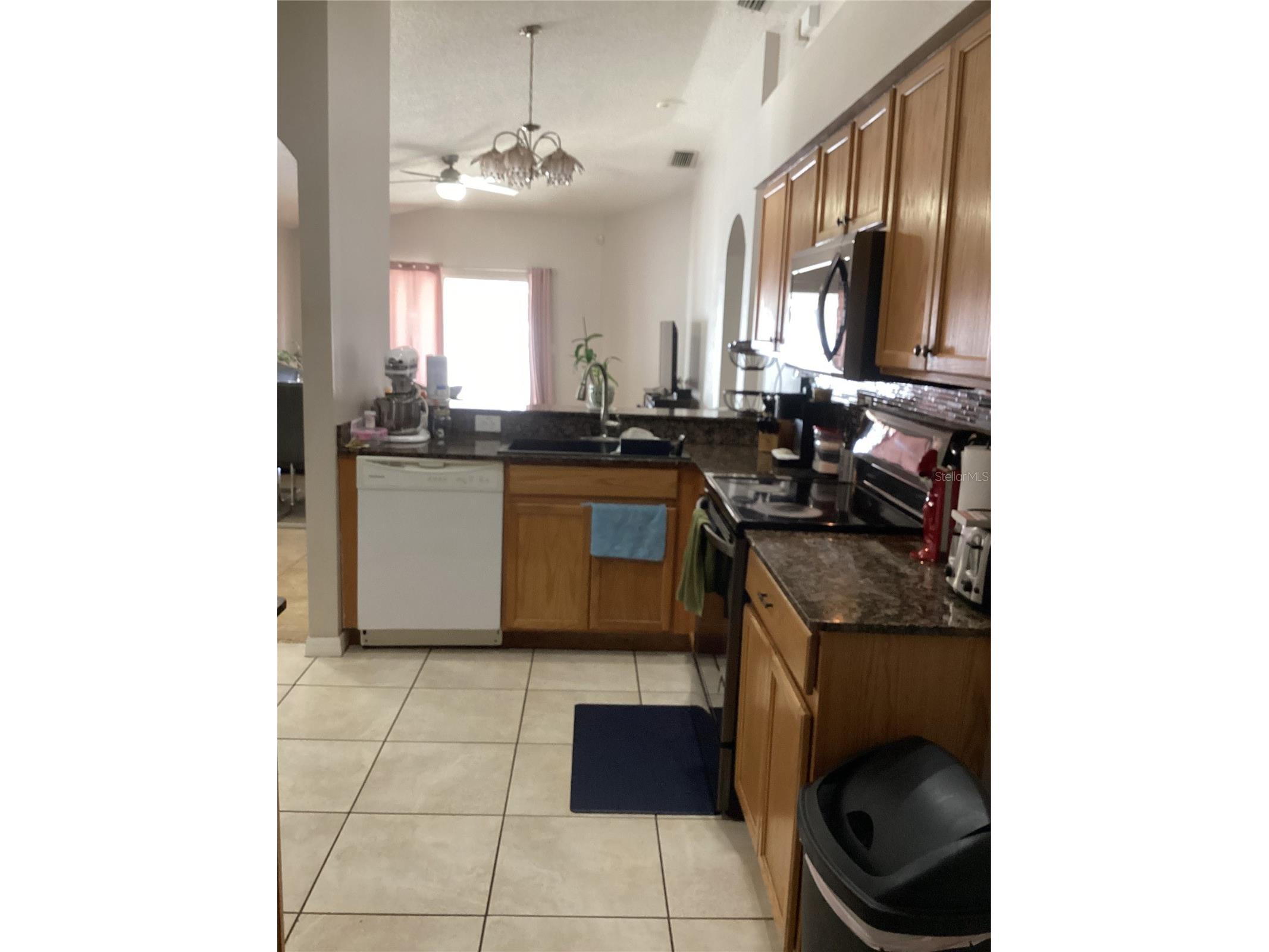 4324 Country Hills Boulevard Plant City FL 33563 TB8477046 image14