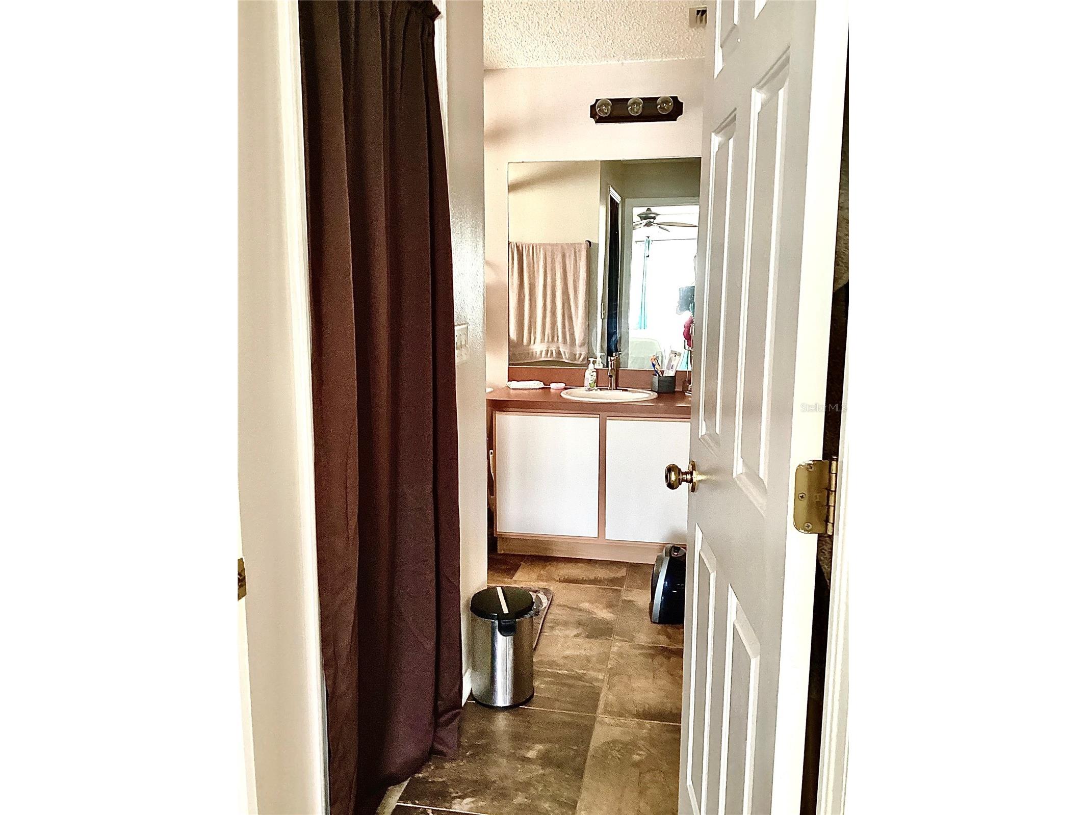 4324 Country Hills Boulevard Plant City FL 33563 TB8477046 image22