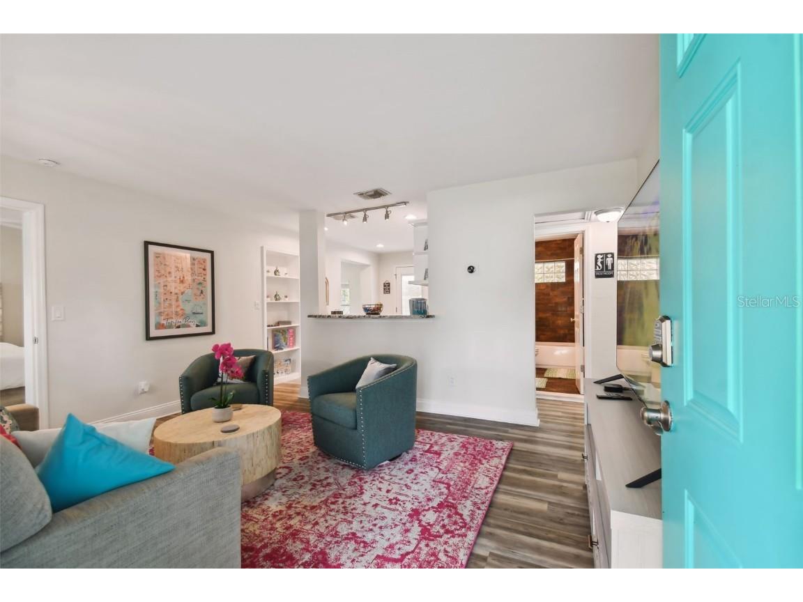 4324 S Clark Avenue Tampa FL 33611 TB8446906 image3