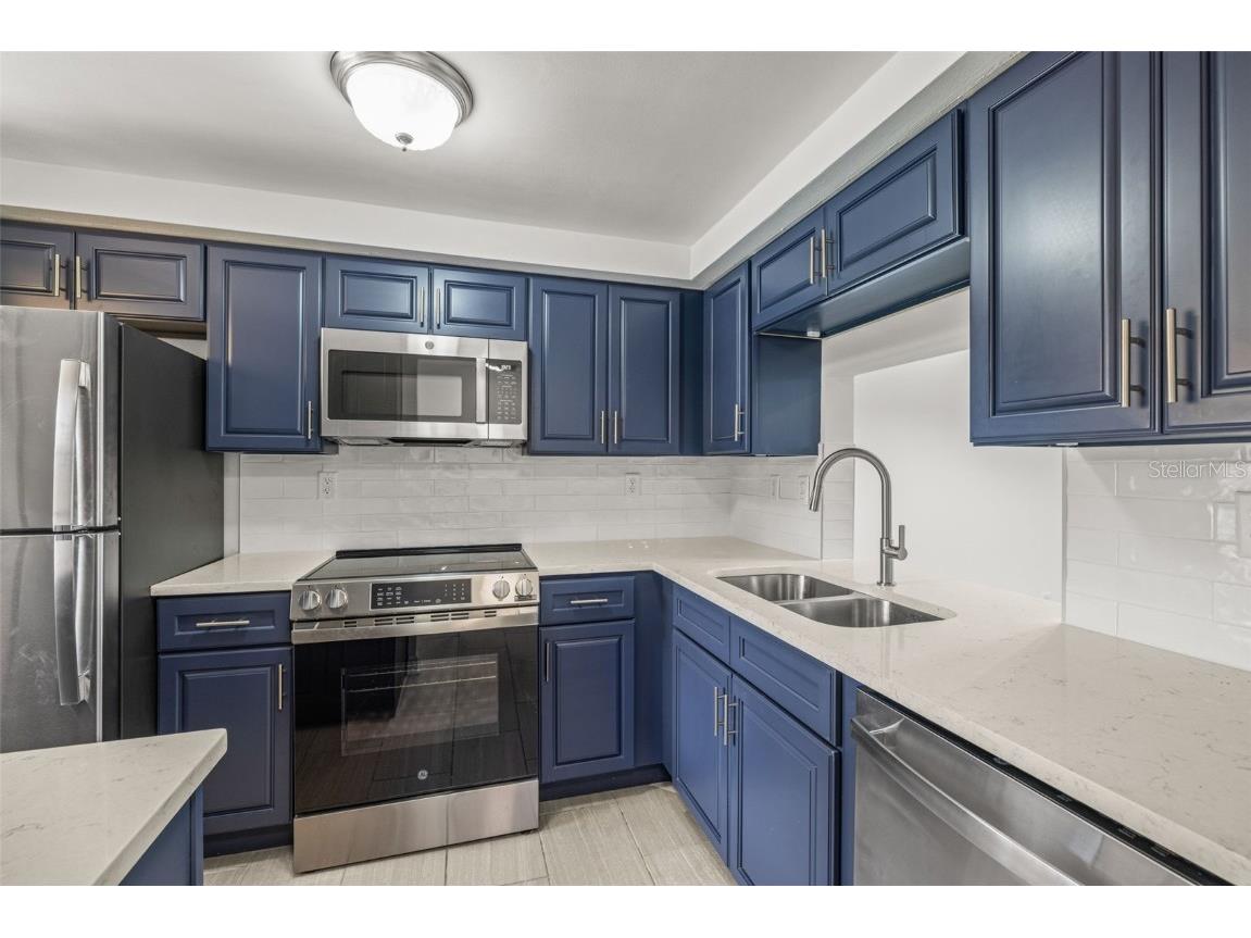 4324 Summersun Drive New Port Richey FL 34652 TB8451917 image7