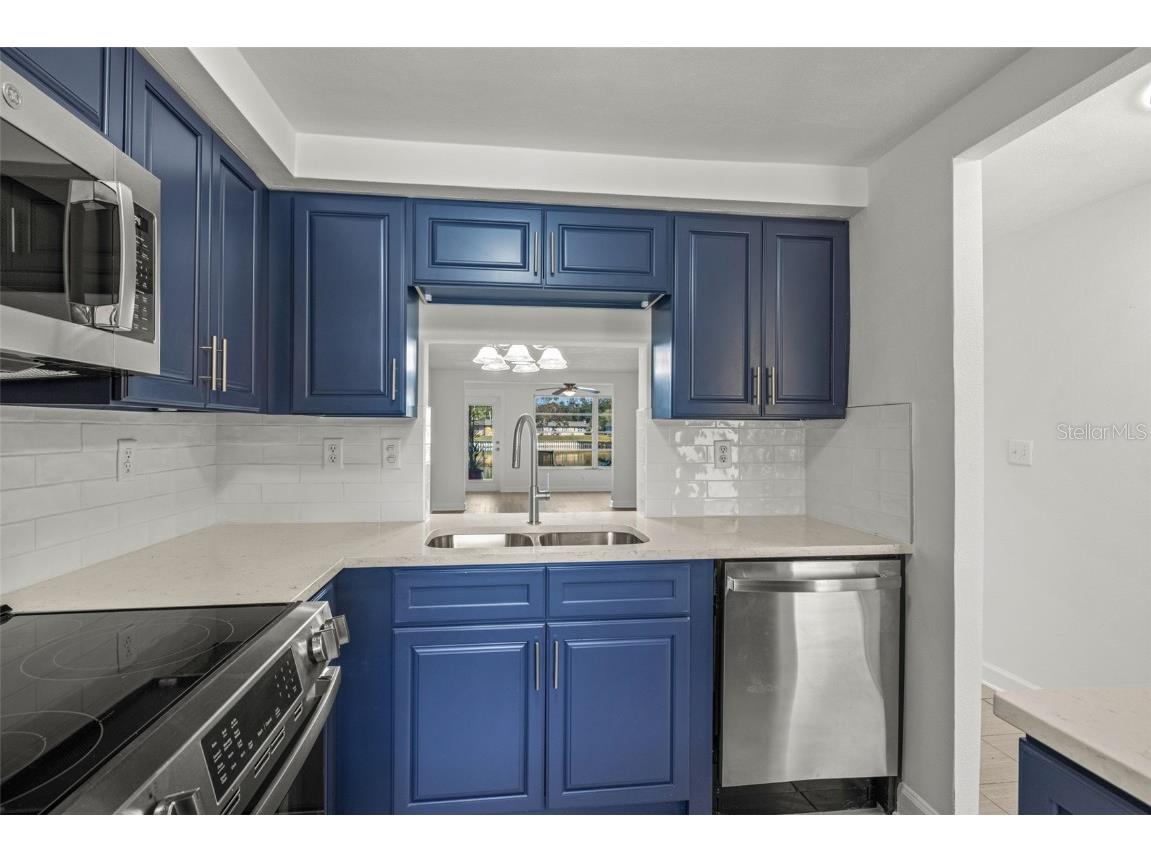 4324 Summersun Drive New Port Richey FL 34652 TB8451917 image9