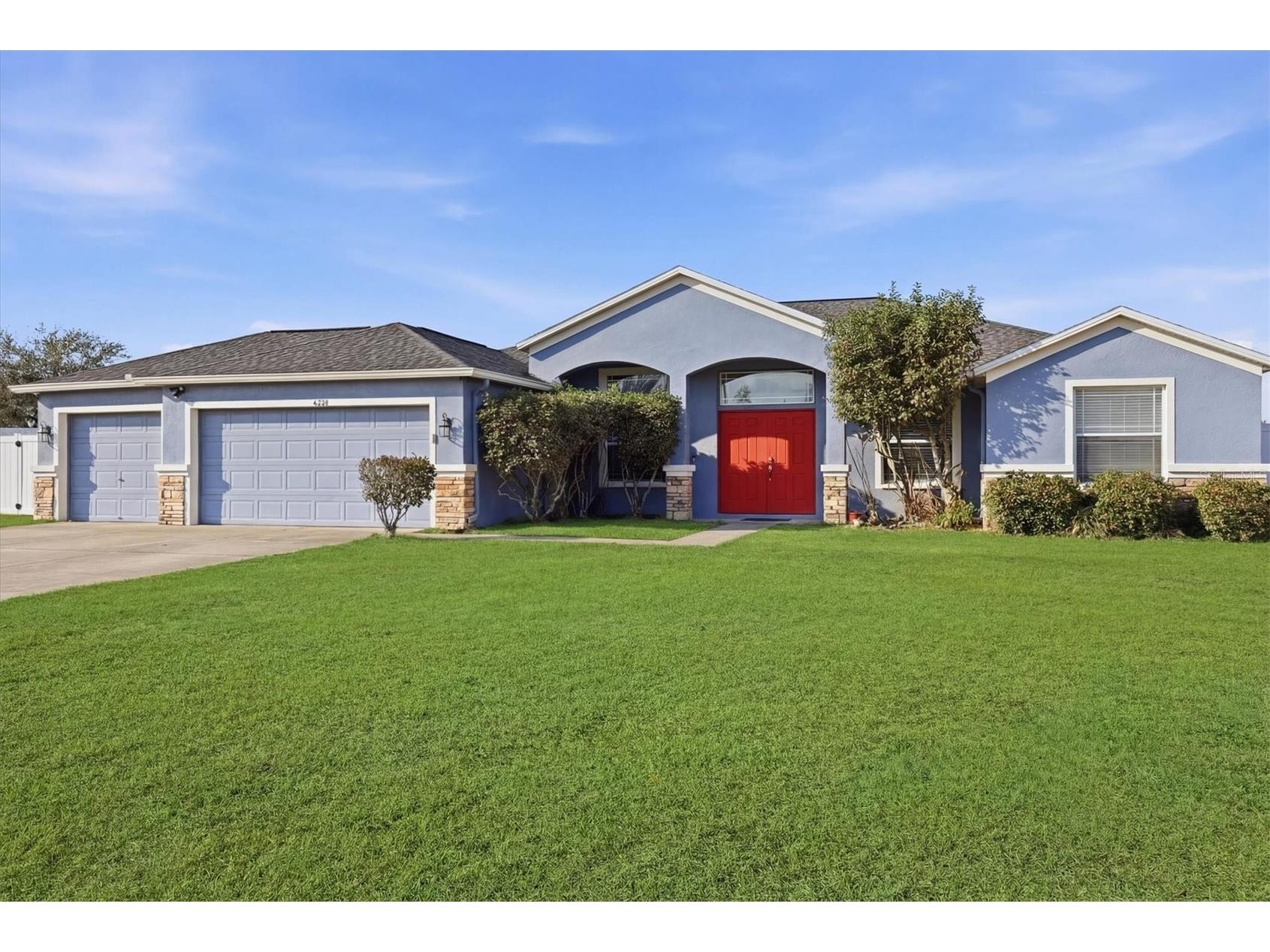 4324 Windmill Pointe Dr Plant City FL 33567 A4685637 image1