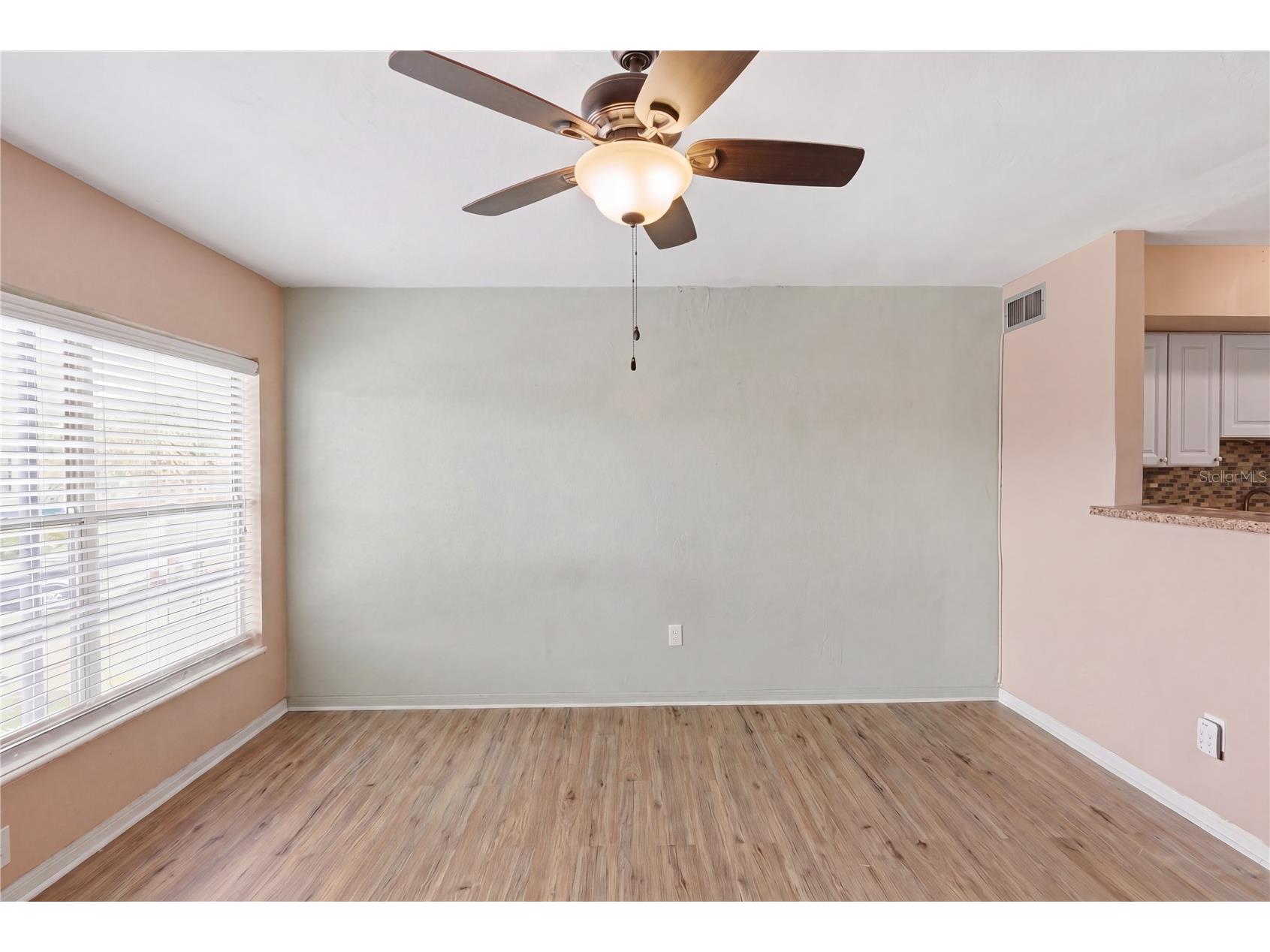 4325 58th Way N #1525 Kenneth City FL 33709 TB8506974 image8