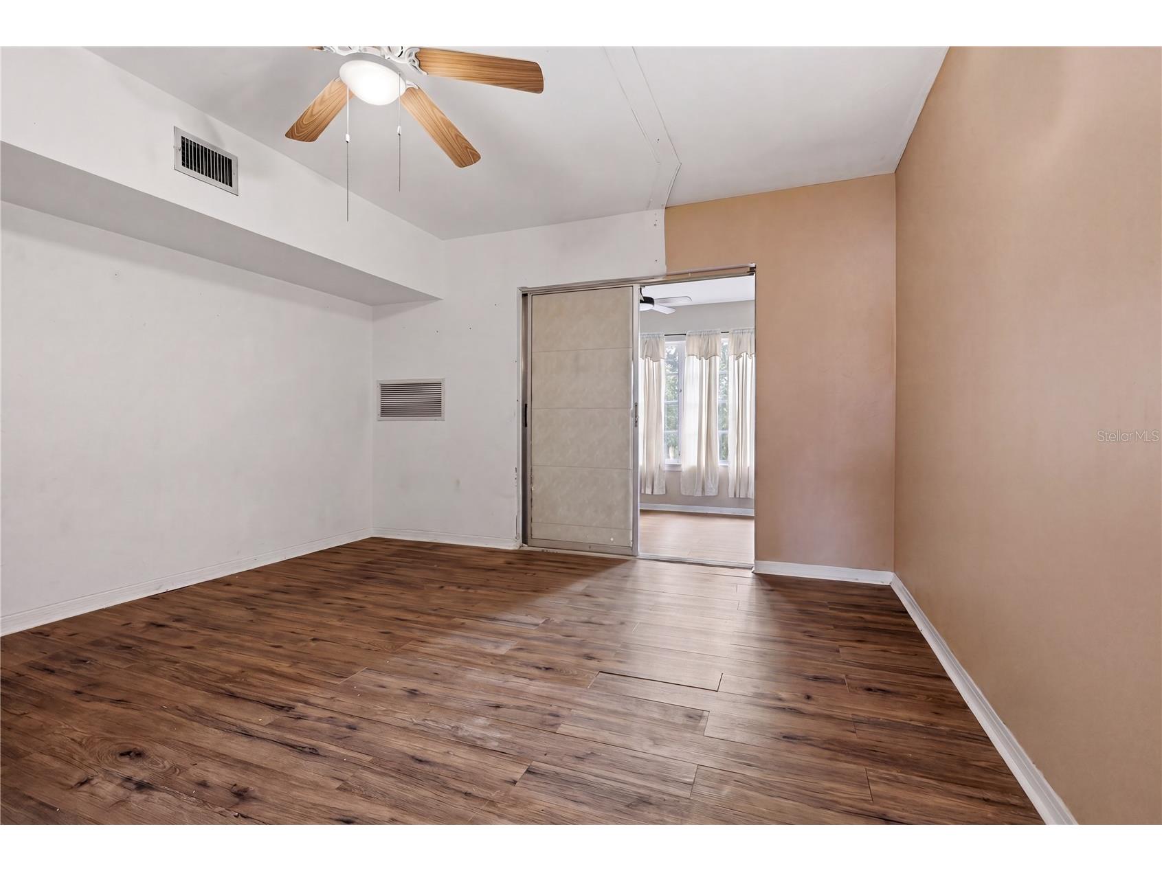 4325 58th Way N #1525 Kenneth City FL 33709 TB8506974 image9