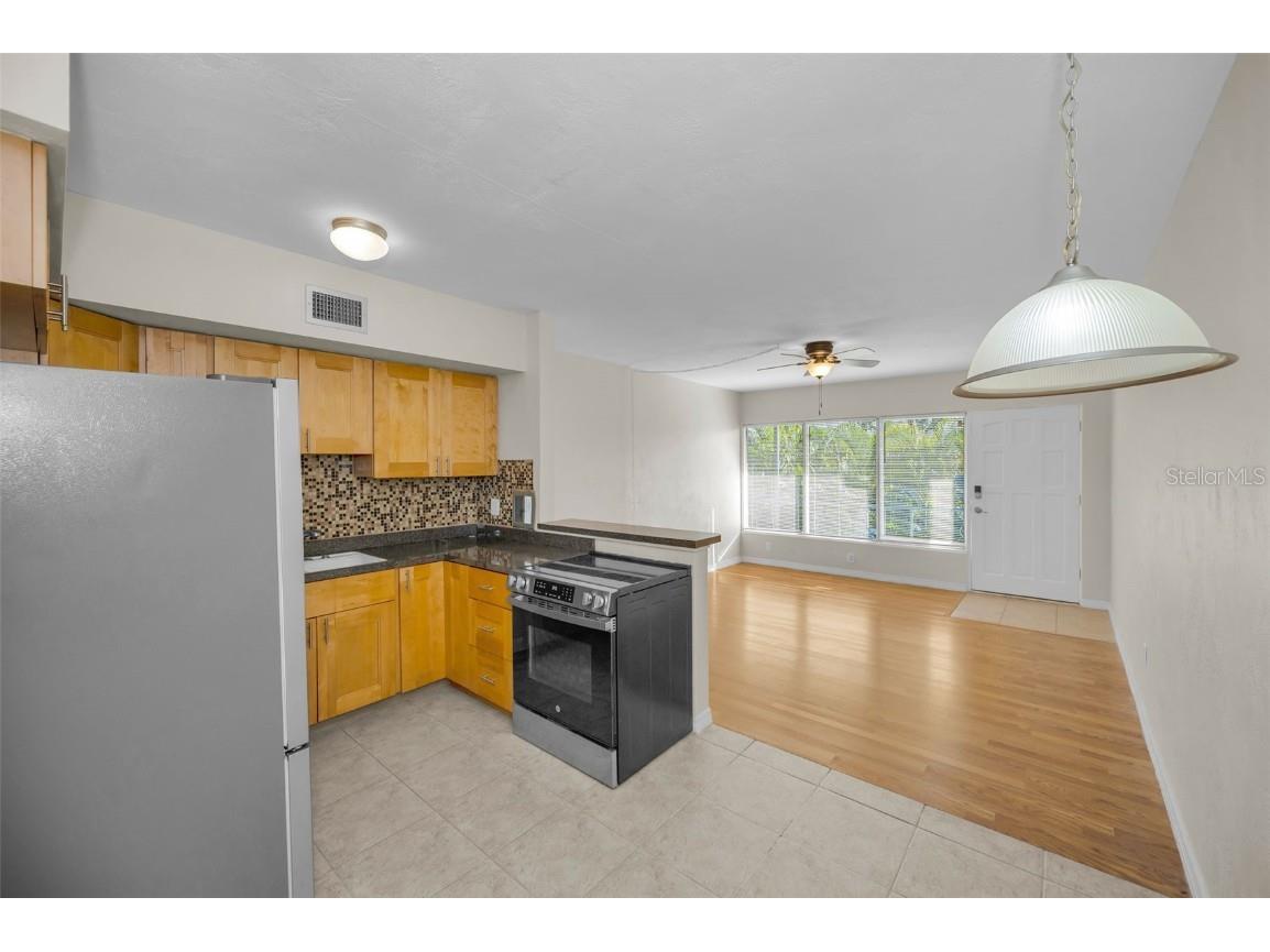 4325 58th Way N #1531 Kenneth City FL 33709 TB8456493 image18