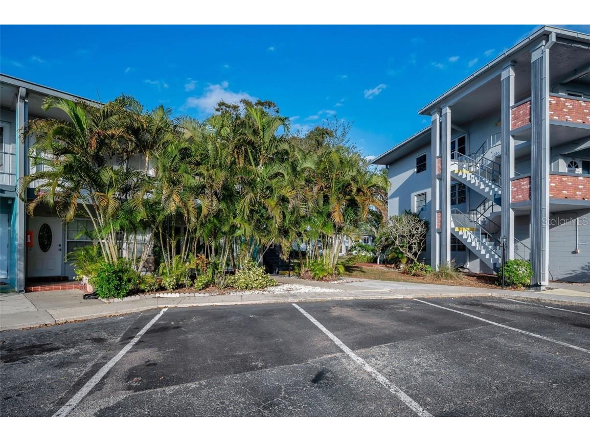 4325 58th Way N #1531 Kenneth City FL 33709 TB8456493 image2