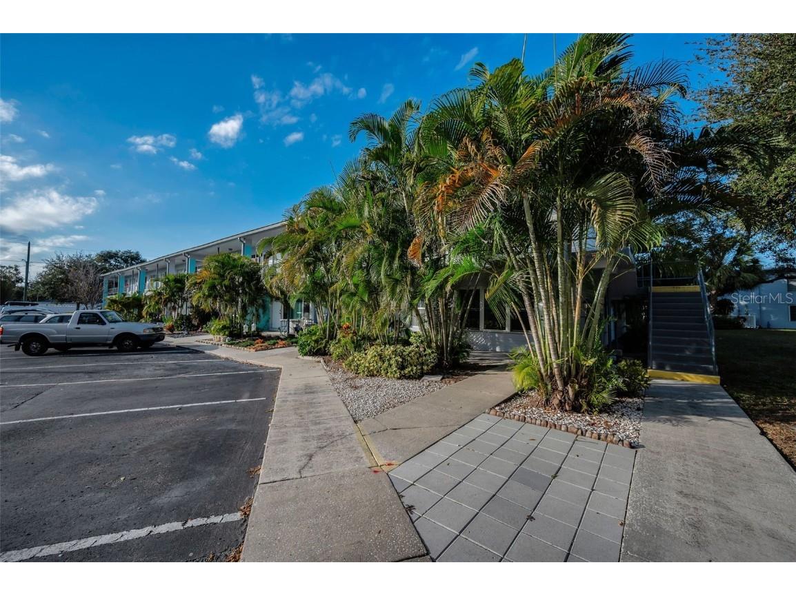 4325 58th Way N #1531 Kenneth City FL 33709 TB8456493 image4