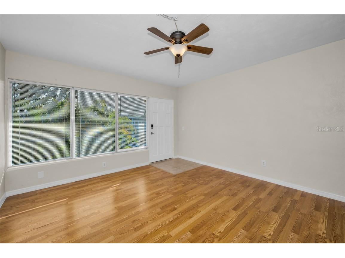 4325 58th Way N #1531 Kenneth City FL 33709 TB8456493 image8