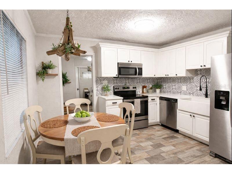 4325 5th Avenue S Saint Petersburg FL 33711 TB8459843 image3