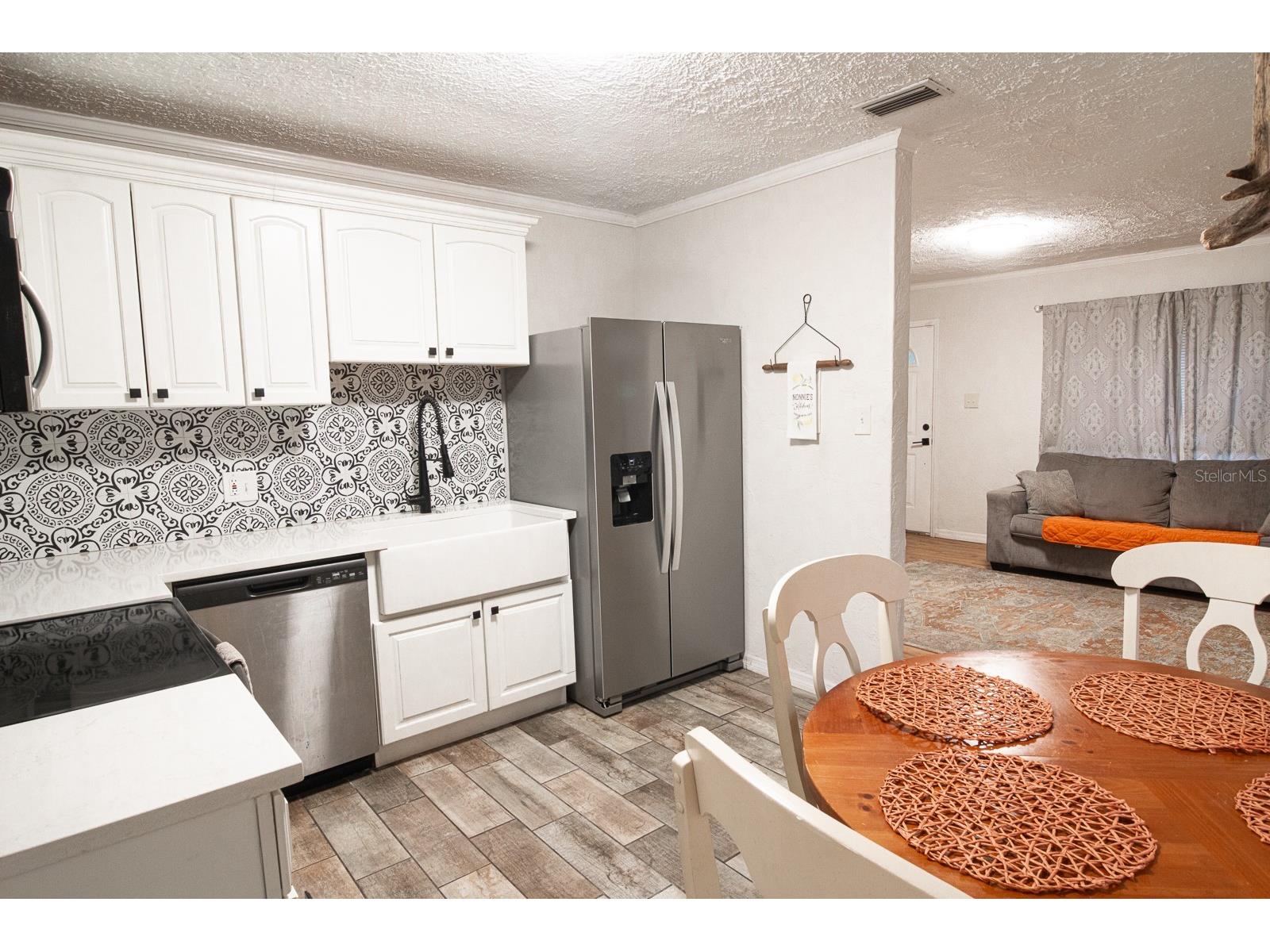 4325 5th Avenue S Saint Petersburg FL 33711 TB8459843 image6