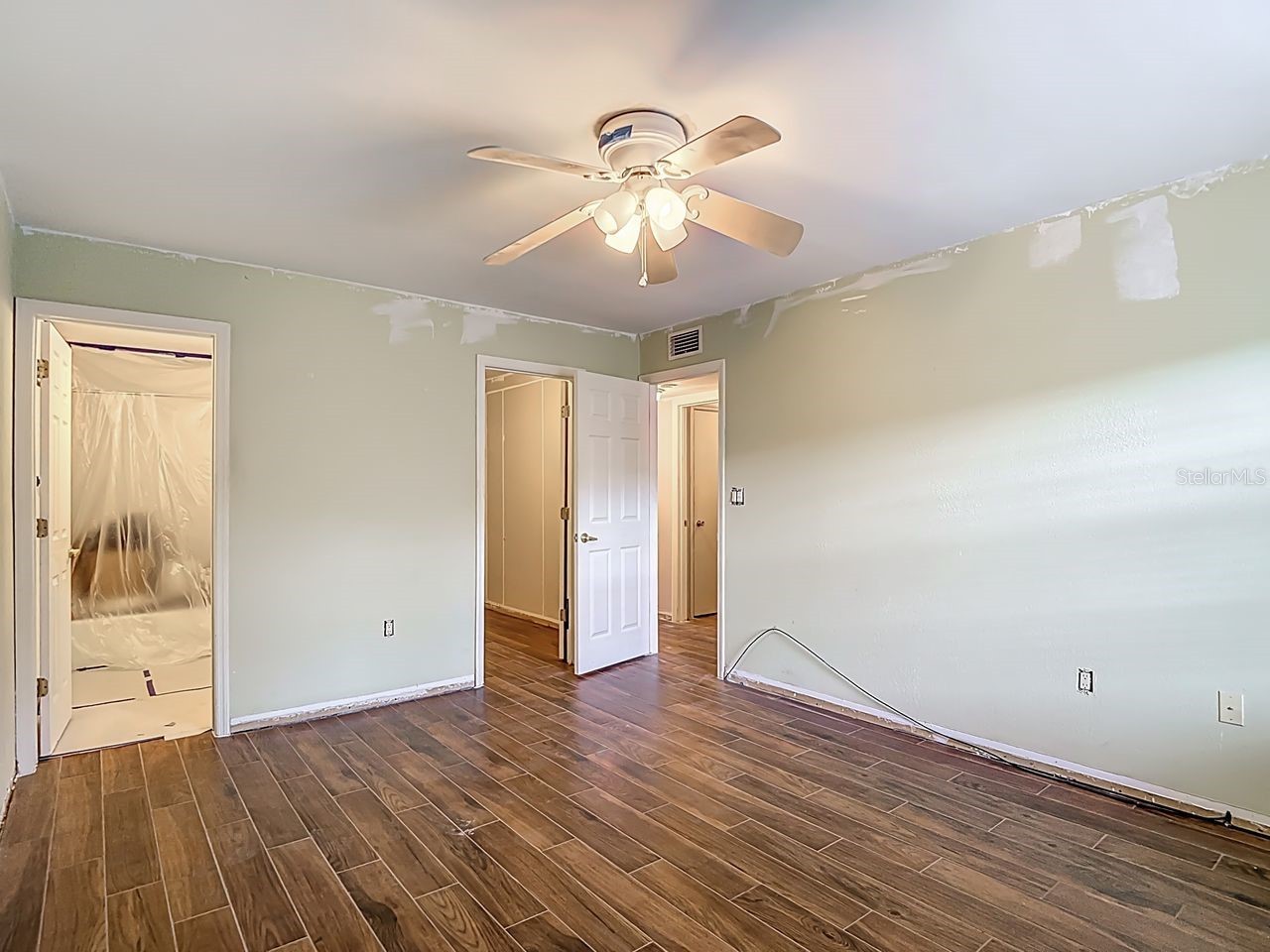 4325 Aegean Drive #204B Tampa FL 33611 TB8463804 image25