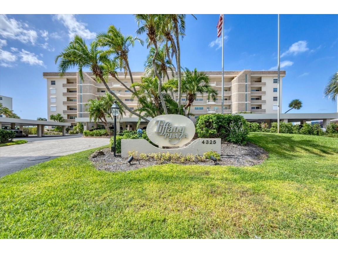 4325 Gulf Of Mexico Drive #102 Longboat Key FL 34228 - GULF OF AMERICA A4668089 image1