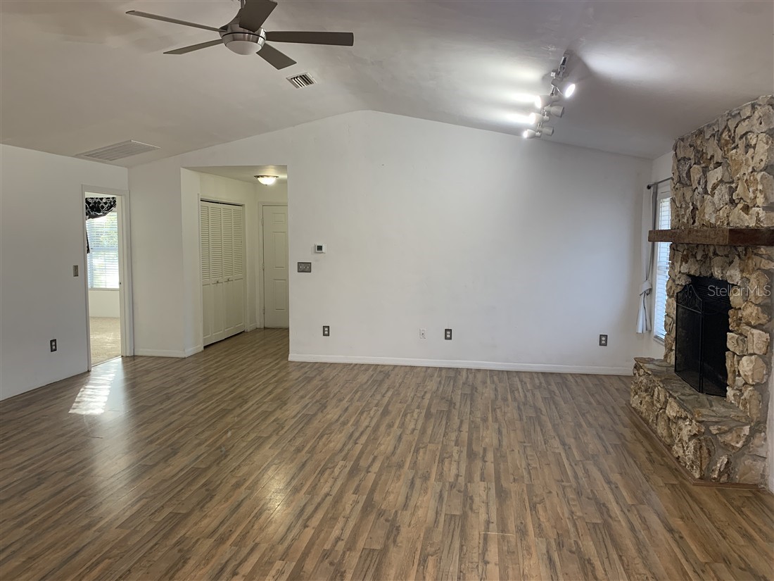 4325 NE 3rd Court Ocala FL 34479 OM718181 image10