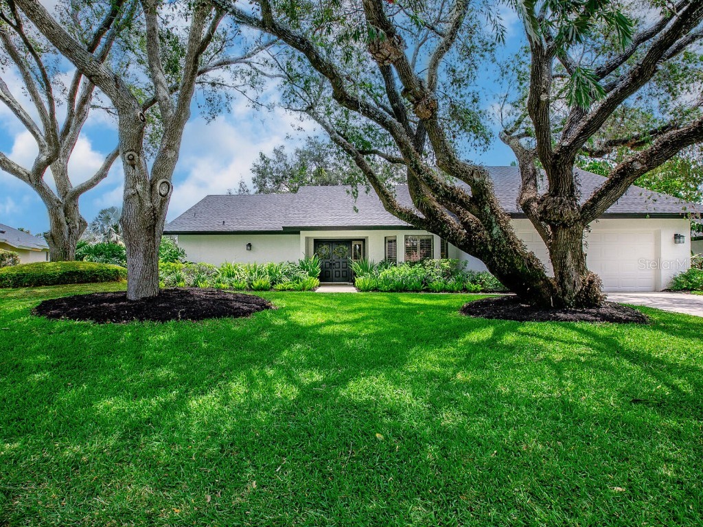 4325 Oak View Drive Sarasota FL 34232 A4575092 image1